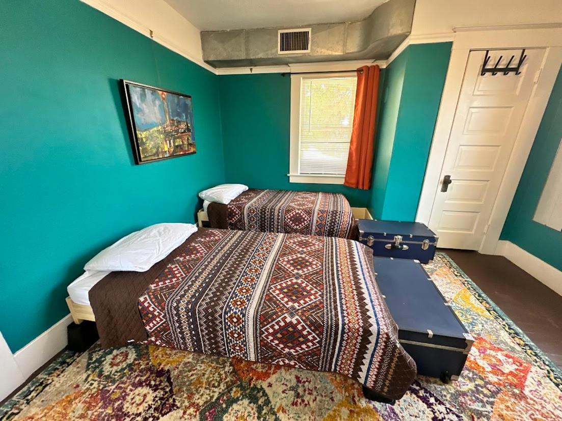 The Good Manor Hostel Fresno Ngoại thất bức ảnh